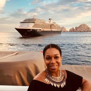 Meet your Posher, Natalie